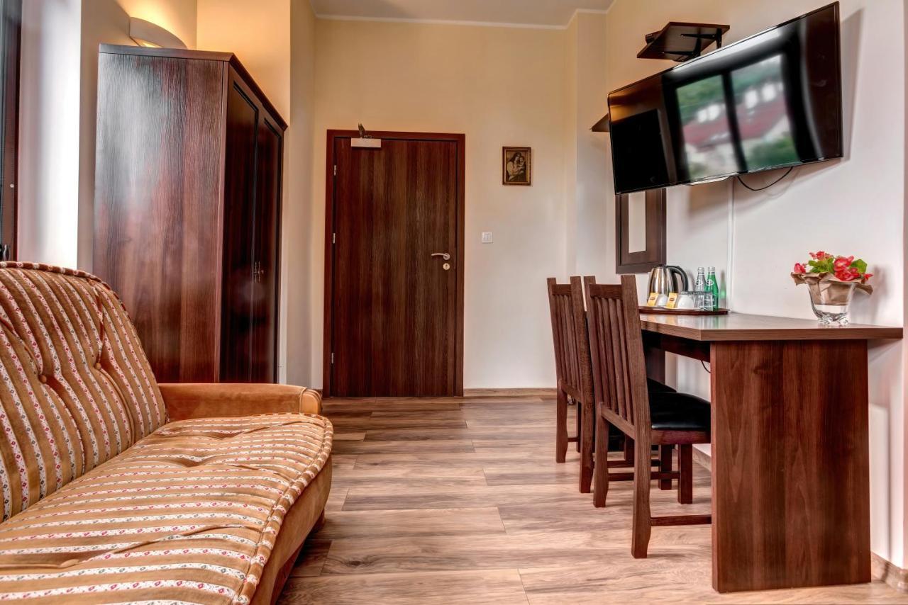 Hotel Charlotta Jedlina-Zdroj Εξωτερικό φωτογραφία