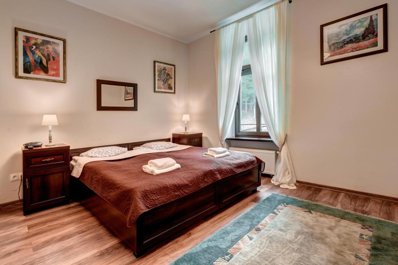 Hotel Charlotta Jedlina-Zdroj Εξωτερικό φωτογραφία