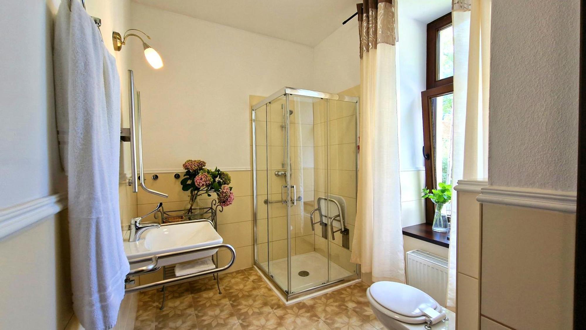 Hotel Charlotta Jedlina-Zdroj Εξωτερικό φωτογραφία